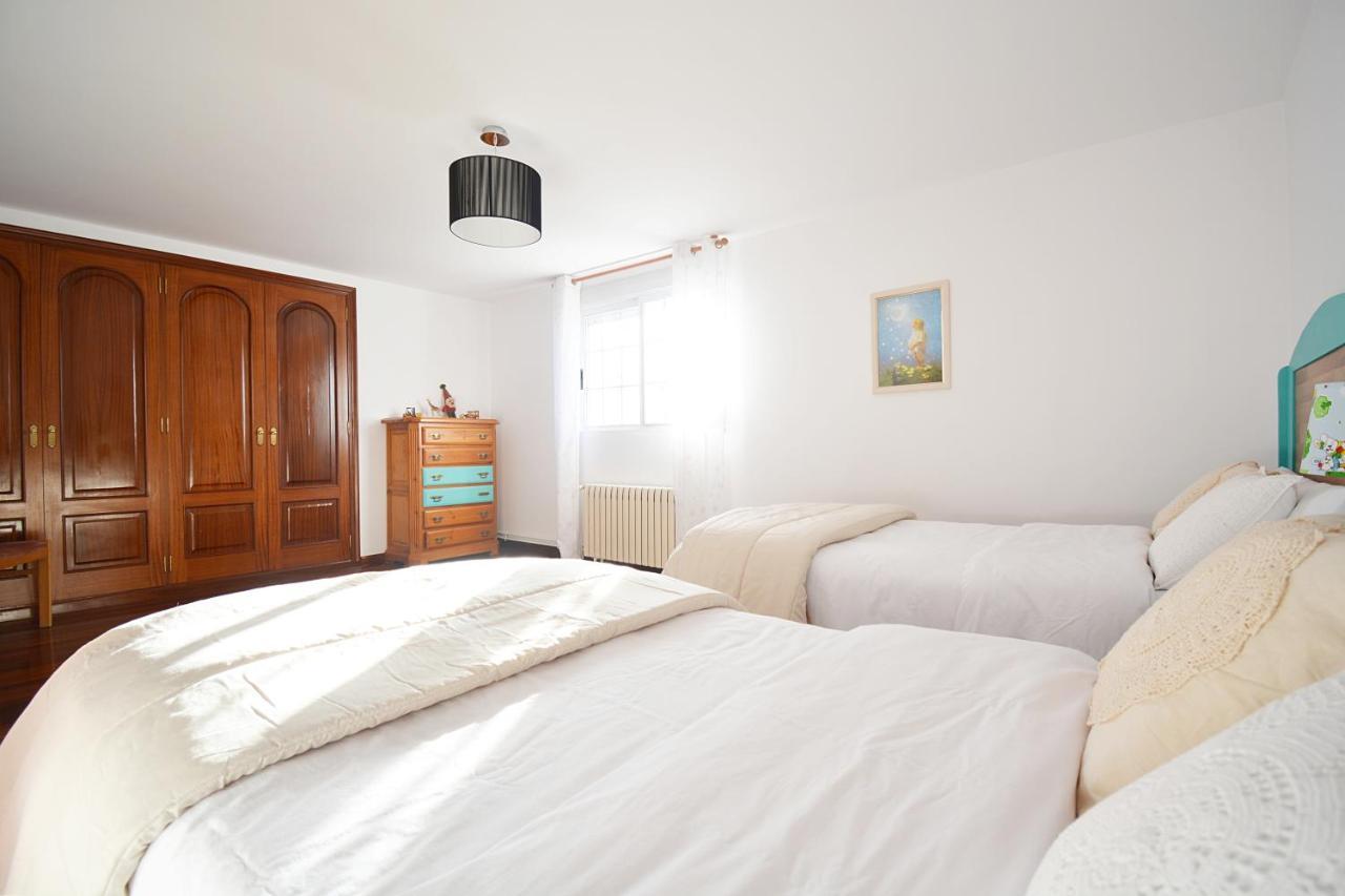 פונטה-ודרה Casa Con Jardin En Vilanova De Arousa מראה חיצוני תמונה