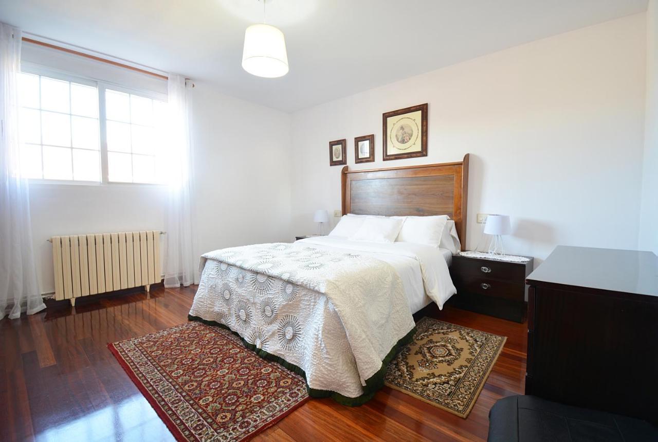 פונטה-ודרה Casa Con Jardin En Vilanova De Arousa מראה חיצוני תמונה