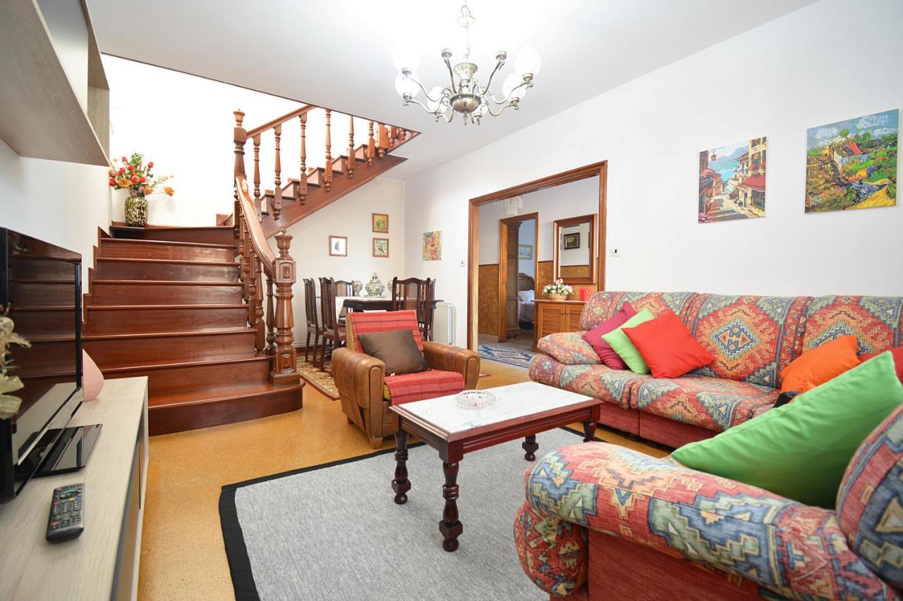 פונטה-ודרה Casa Con Jardin En Vilanova De Arousa מראה חיצוני תמונה